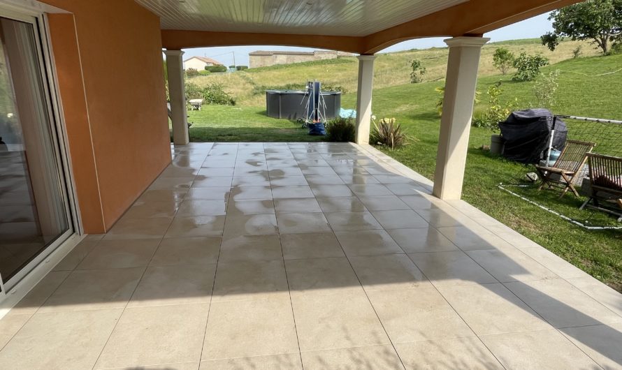 TERRASSE Carreaux de 20mm sur plots